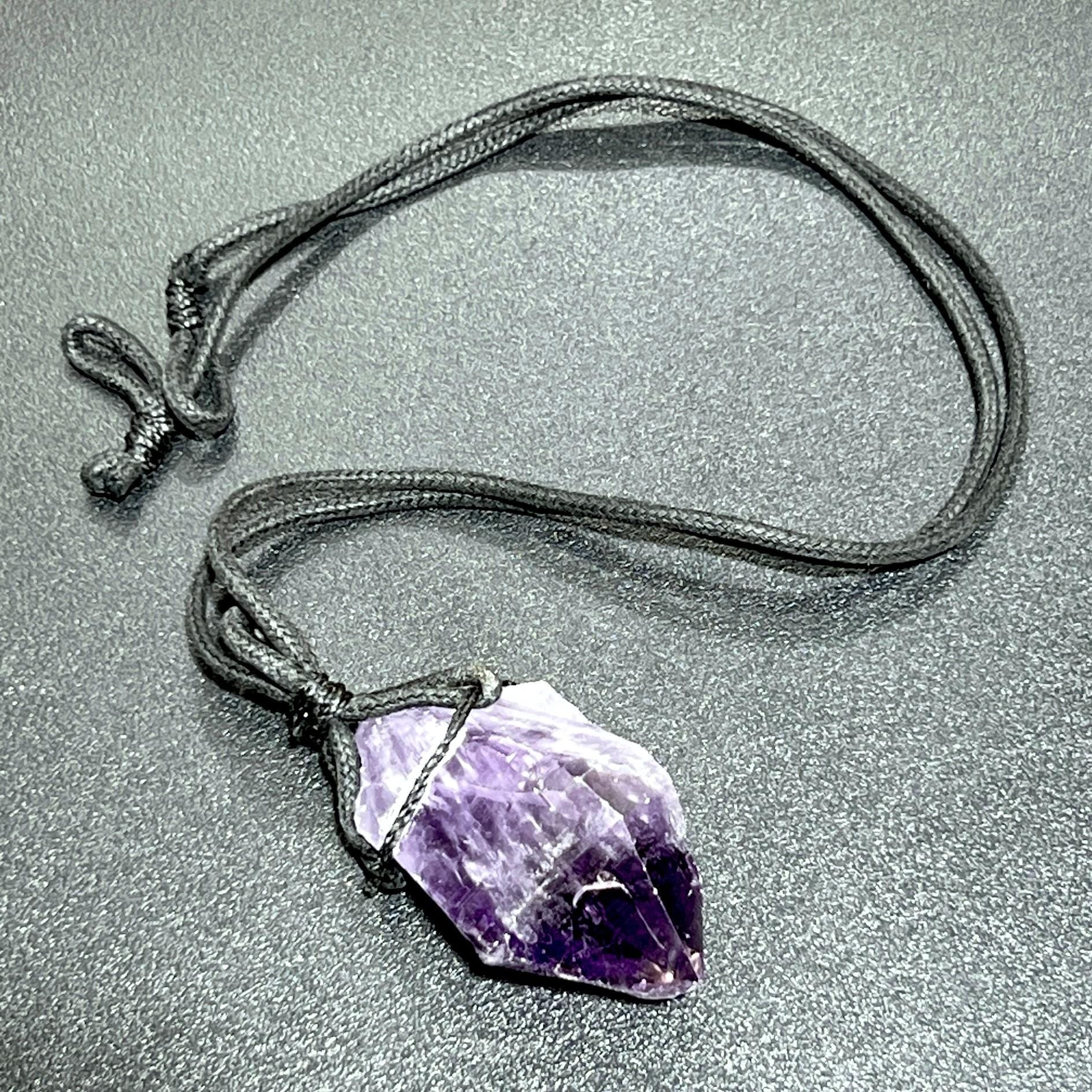 Earthborn Adornments: Why Crystal Jewelry is More Than Just a Fashion Statement