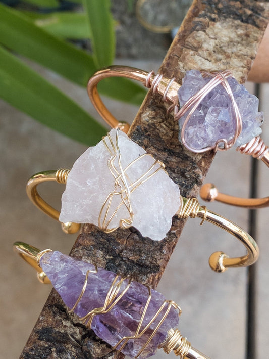 The Art of Earthborn Beauty: A Complete Guide to Handmade Crystal Jewelry