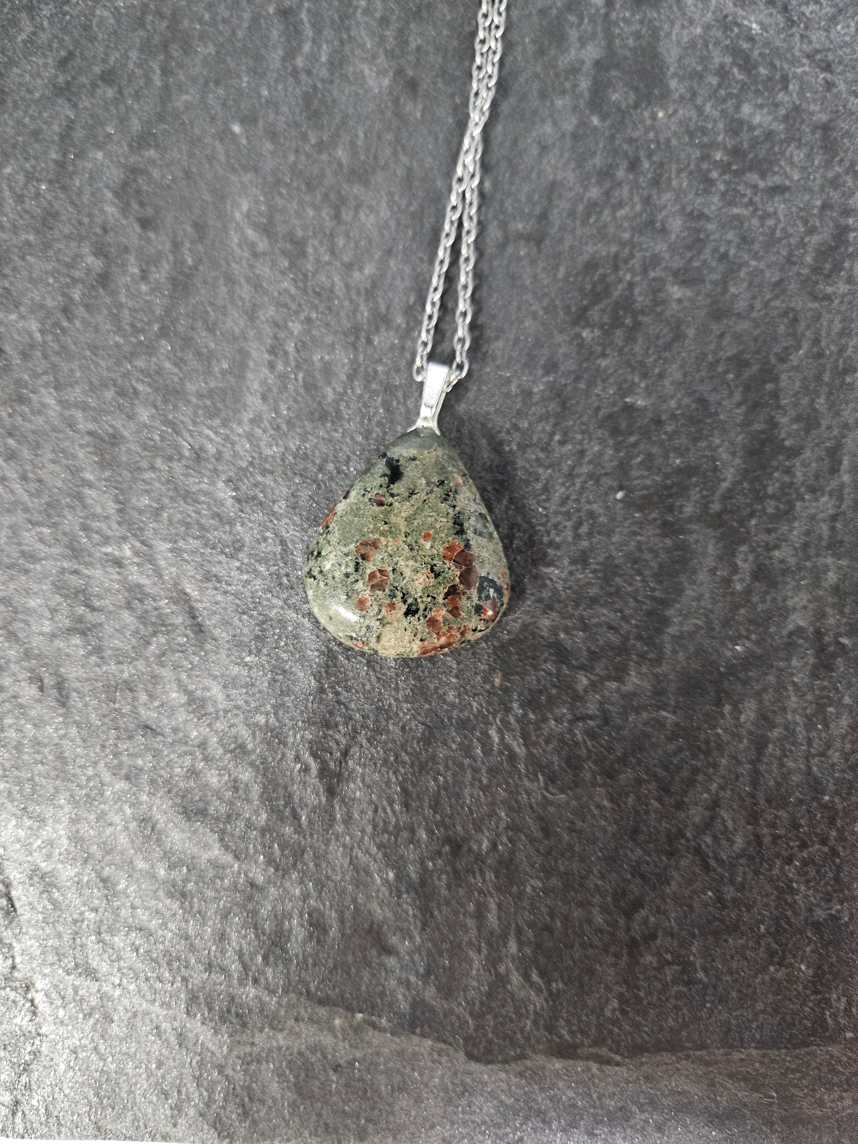 Natural Eclogite Teardrop Pendant Necklace
