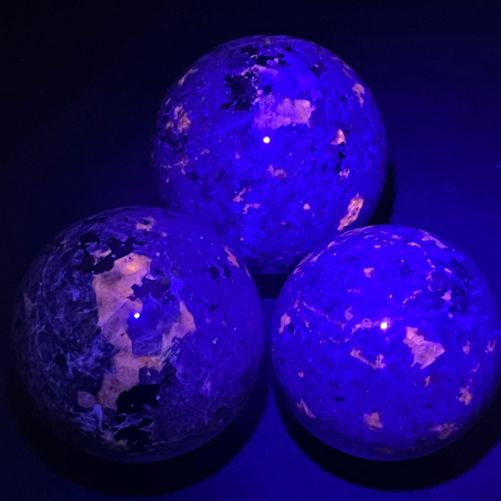 UV Reactive Syenite Sphere