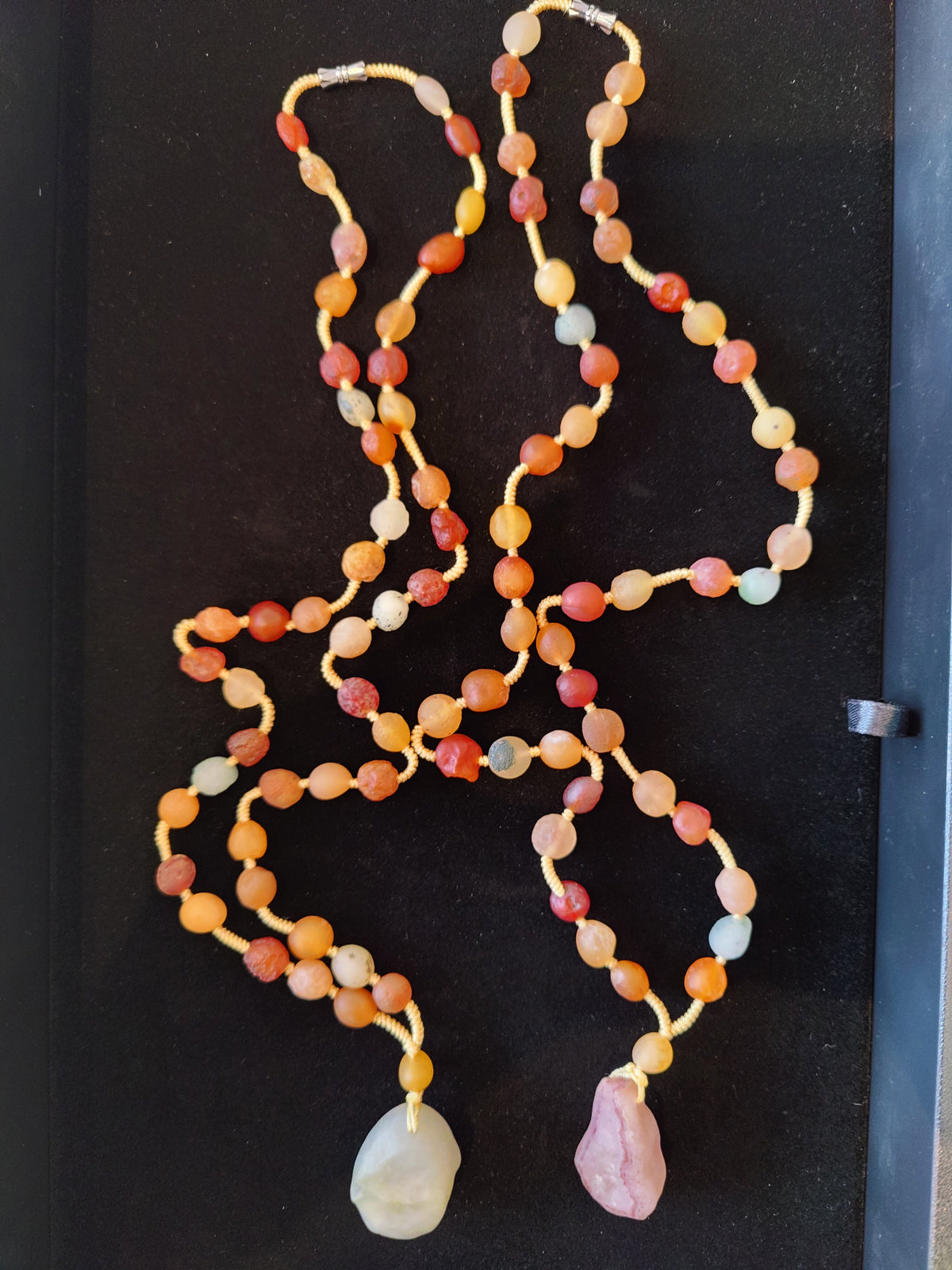 Agate Necklace, Gobi Desert Agate Bead Strand with Stone Pendant, 26 in