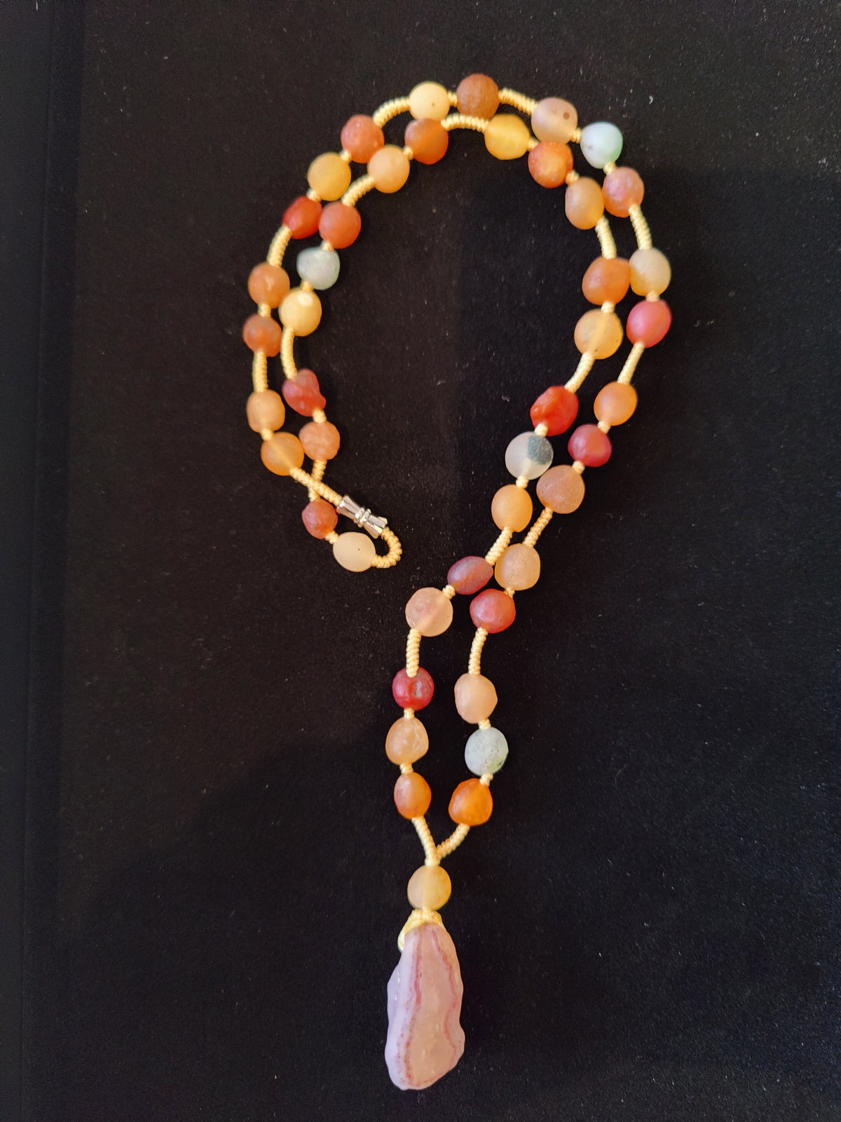 Agate Necklace, Gobi Desert Agate Bead Strand with Stone Pendant, 26 in