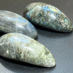 Labradorite Massage Wand, Polished Blue Flash Gemstone Tool, 76 x 38 mm — Madagascar